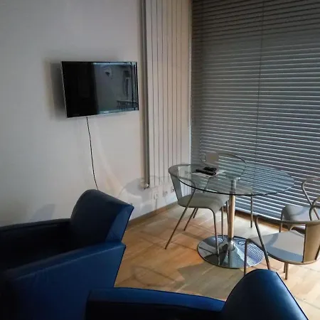 Apartment 2 Pieces 40 M2, Dans Hyper Centre, Avec Piscine Au Rez De Chaussee Grenoble